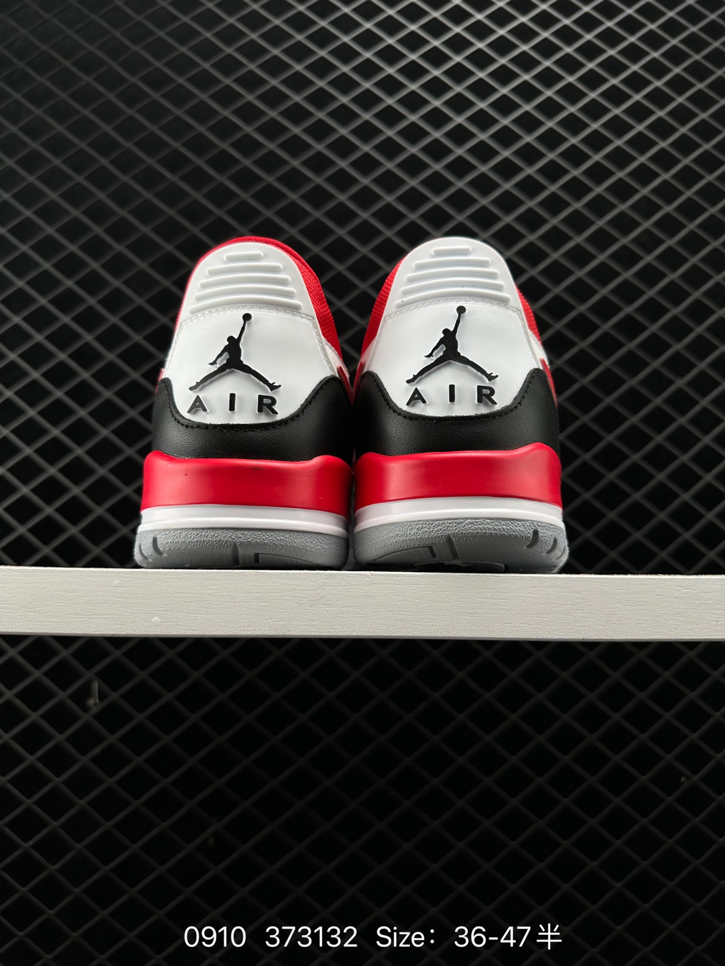 Air Jordan Legacy 312 “Chicago”